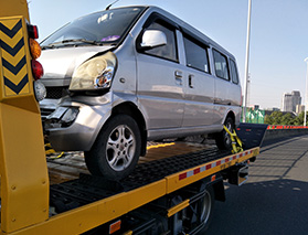 汽車道路救援